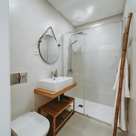 La Paloma Alojamentos *